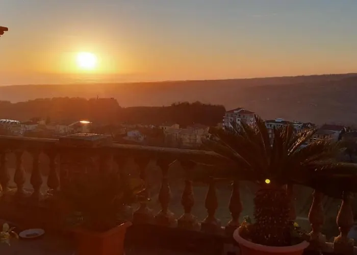 Leopardi * Montefiore dellʼAso